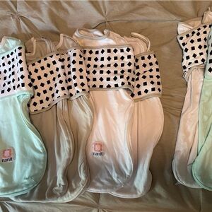 Set of QTY 7 Nanit swaddles 0-3 months and 3-6 months